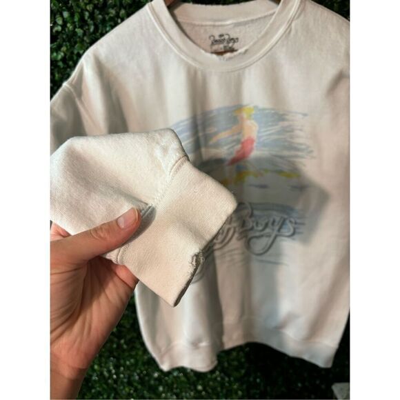 The Beach Boys Livy Lu Distressed Sweatshirt Sz Small - Picture 6 of 7